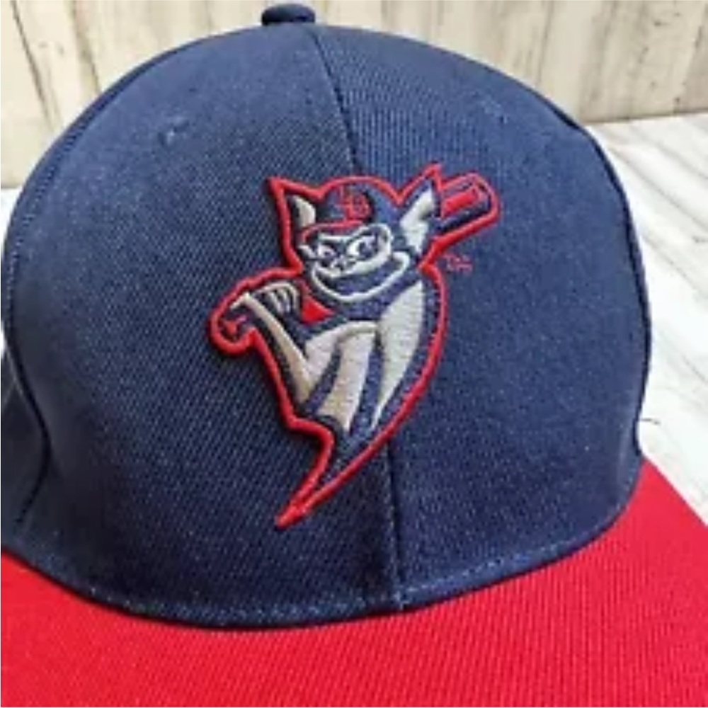Louisville Bats Minor League
Baseball Cap